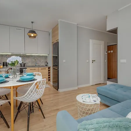 Stylowe & Przytulne Krynicka Z Parkingiem Przymorze By Renters Apartman *